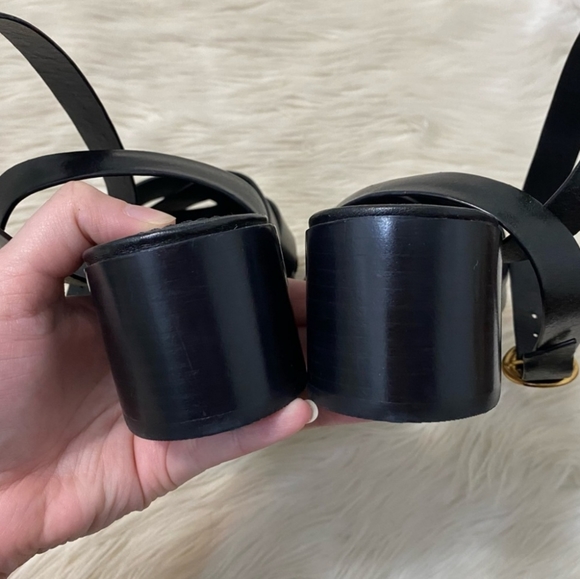 Tory Burch Black Leather Criss Cross Strap Heeled Sandals - Picture 7 of 9